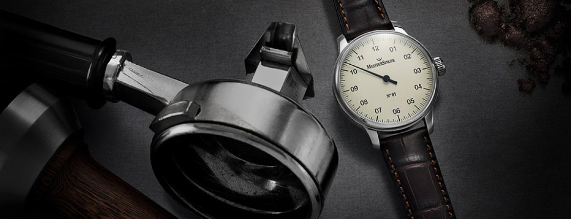 N°01 Collection